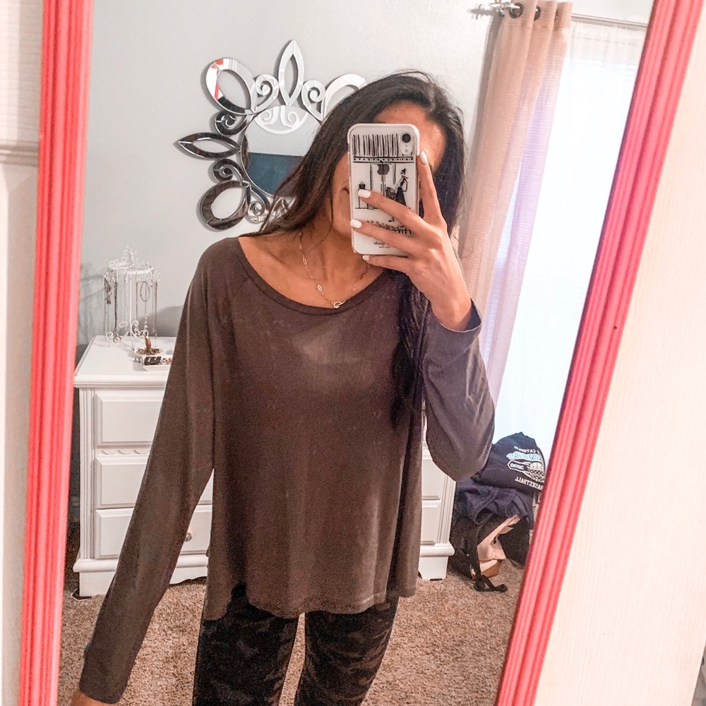 AMERICAN EAGLE Gray Soft & Sexy Long Sleeve Tee